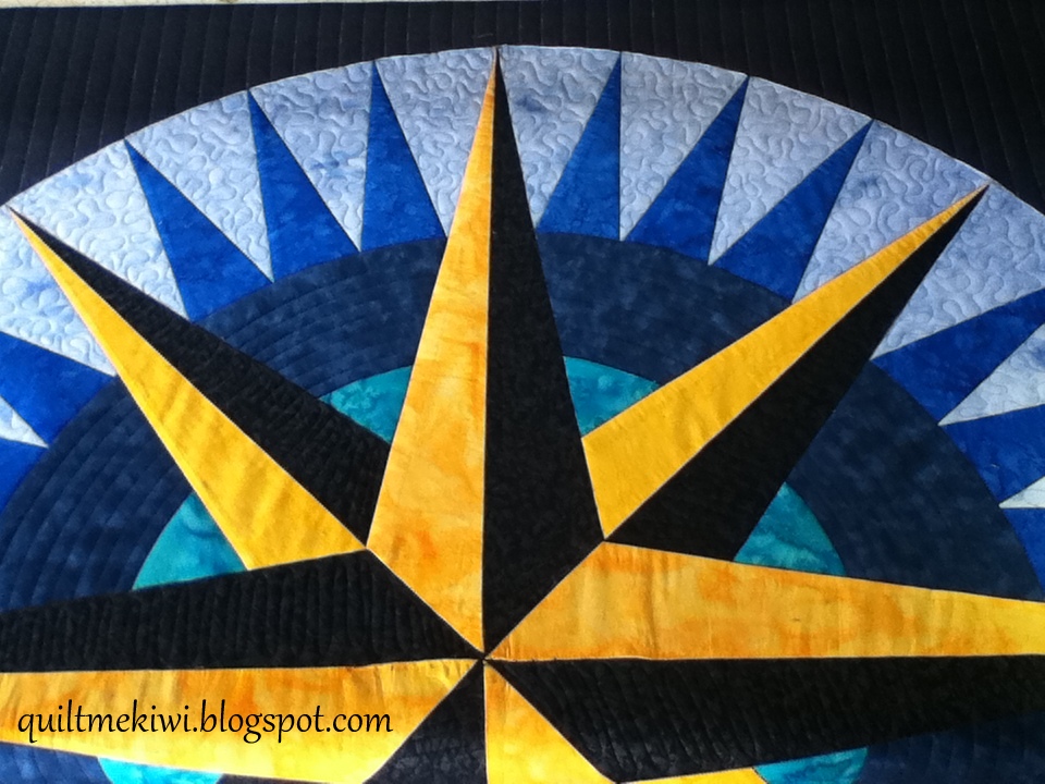 quiltmekiwi Custom quilting Mariners Compass quilt and a Round Robin
