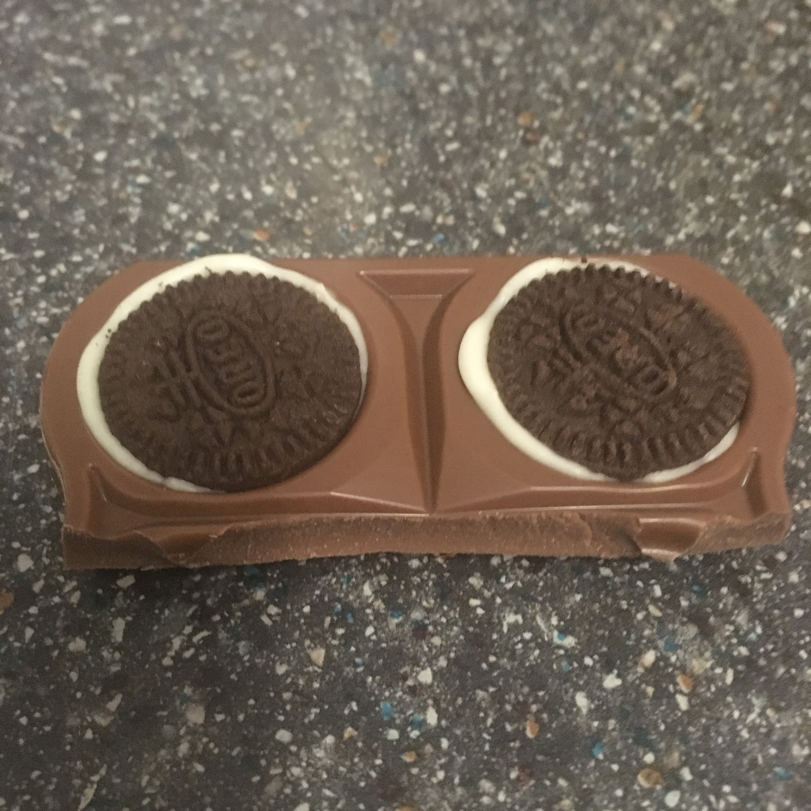 A Review A Day Today's Review Cadbury Dairy Milk Oreo Sandwich
