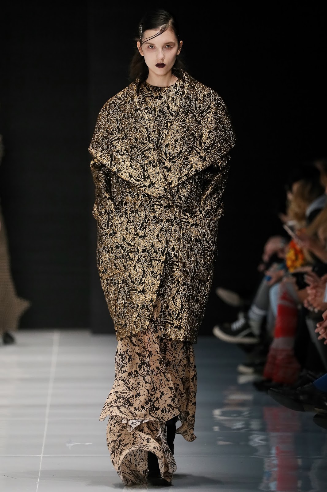 Бренд вива вокс. Viva vox модельер. Viva vox. Вива вокс одежда. Вива вокс одежда.