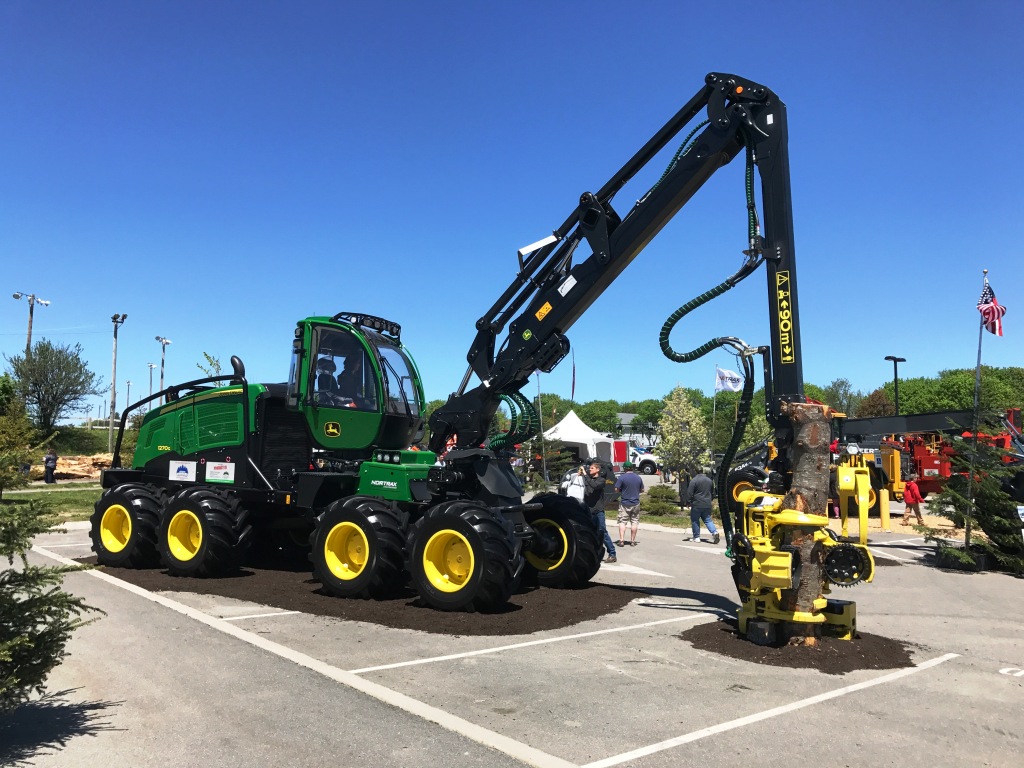 The Switchel Traveler Loggers Expo