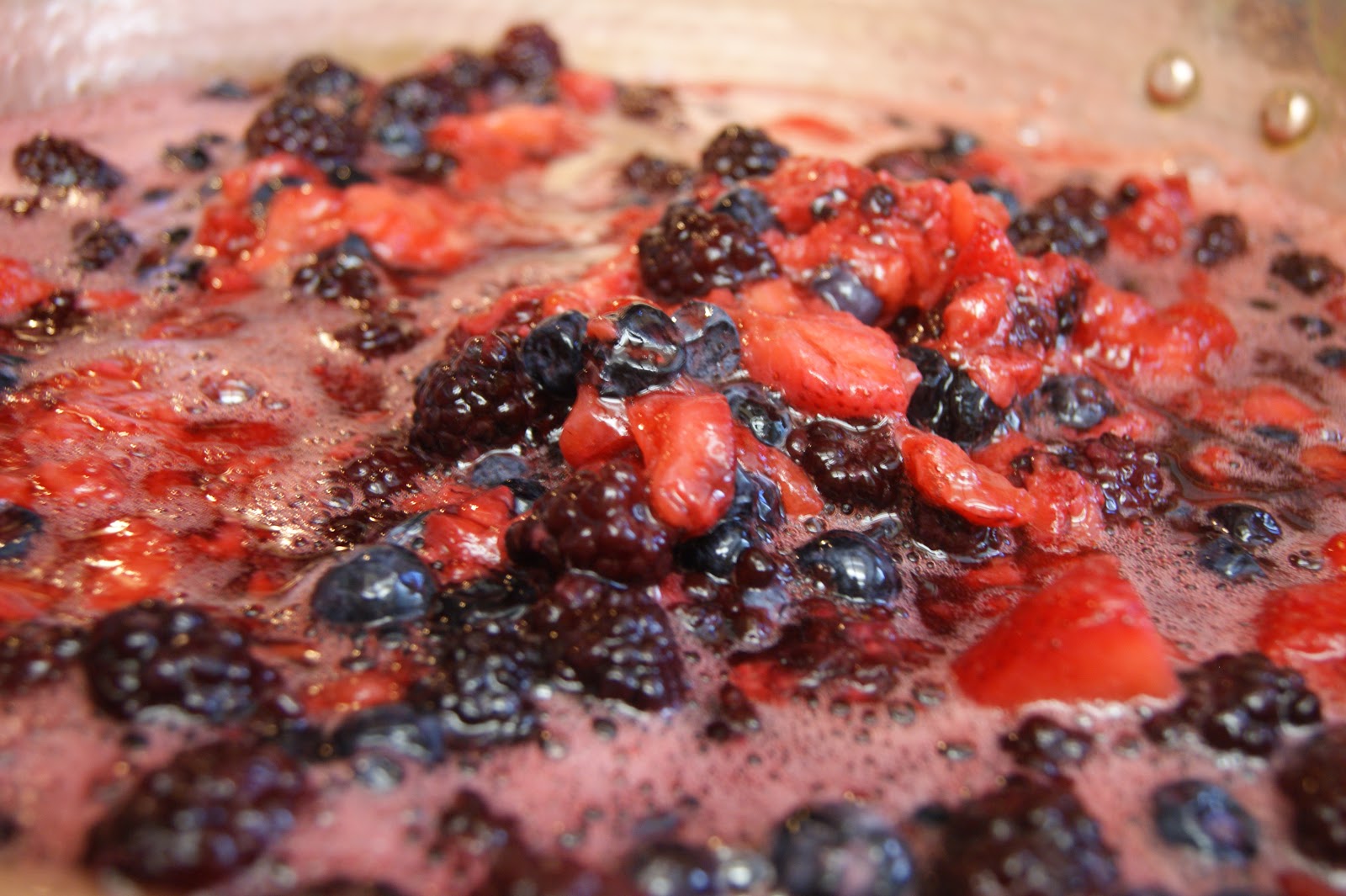 Canarella Three Berry Jam (StrawberryRaspberryBlackberry)