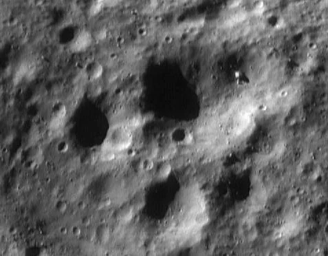 Another strange building or tank anomaly is on the Moon.