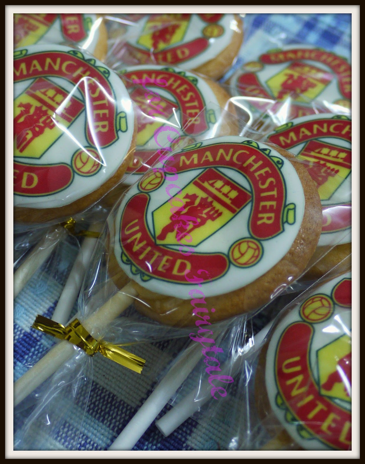 Cupcakes Fairytale A Big Guy's MANCHESTER UNITED theme Birthday