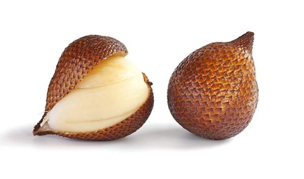 Buah Salak Buah-Buahan Yang Tidak Boleh Dimakan oleh Ibu Hamil