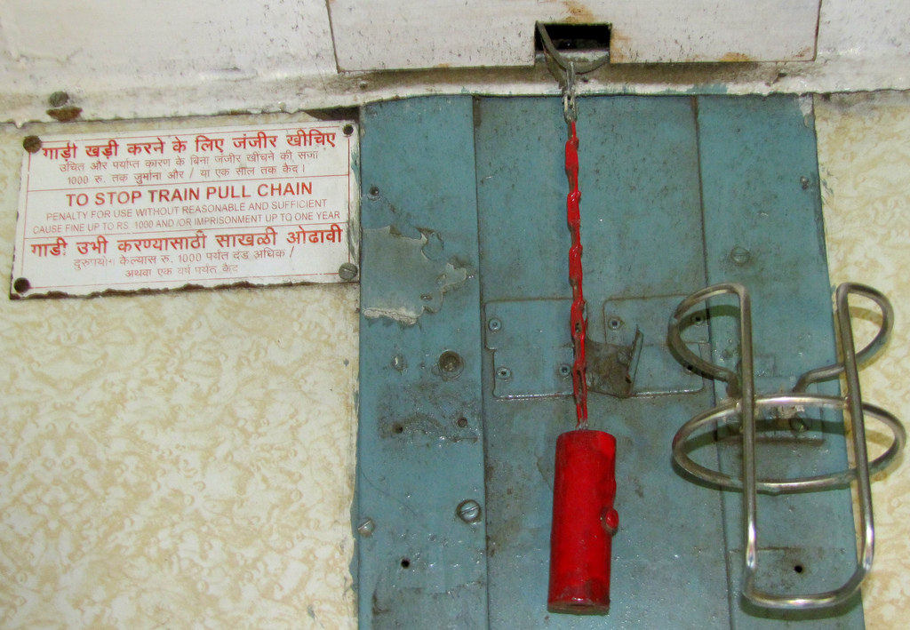 Mechanical Minds KNOW THE MECHANISM BEHIND EMERGENCY PULL CHAIN