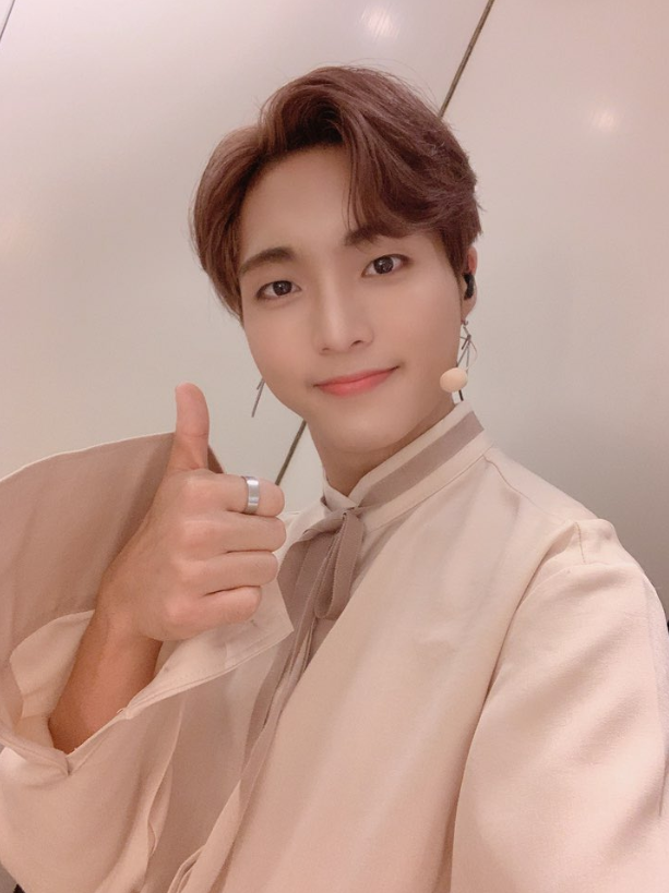 스웨덴에서 한류축제 공연하고온 세븐어클락 | 인스티즈