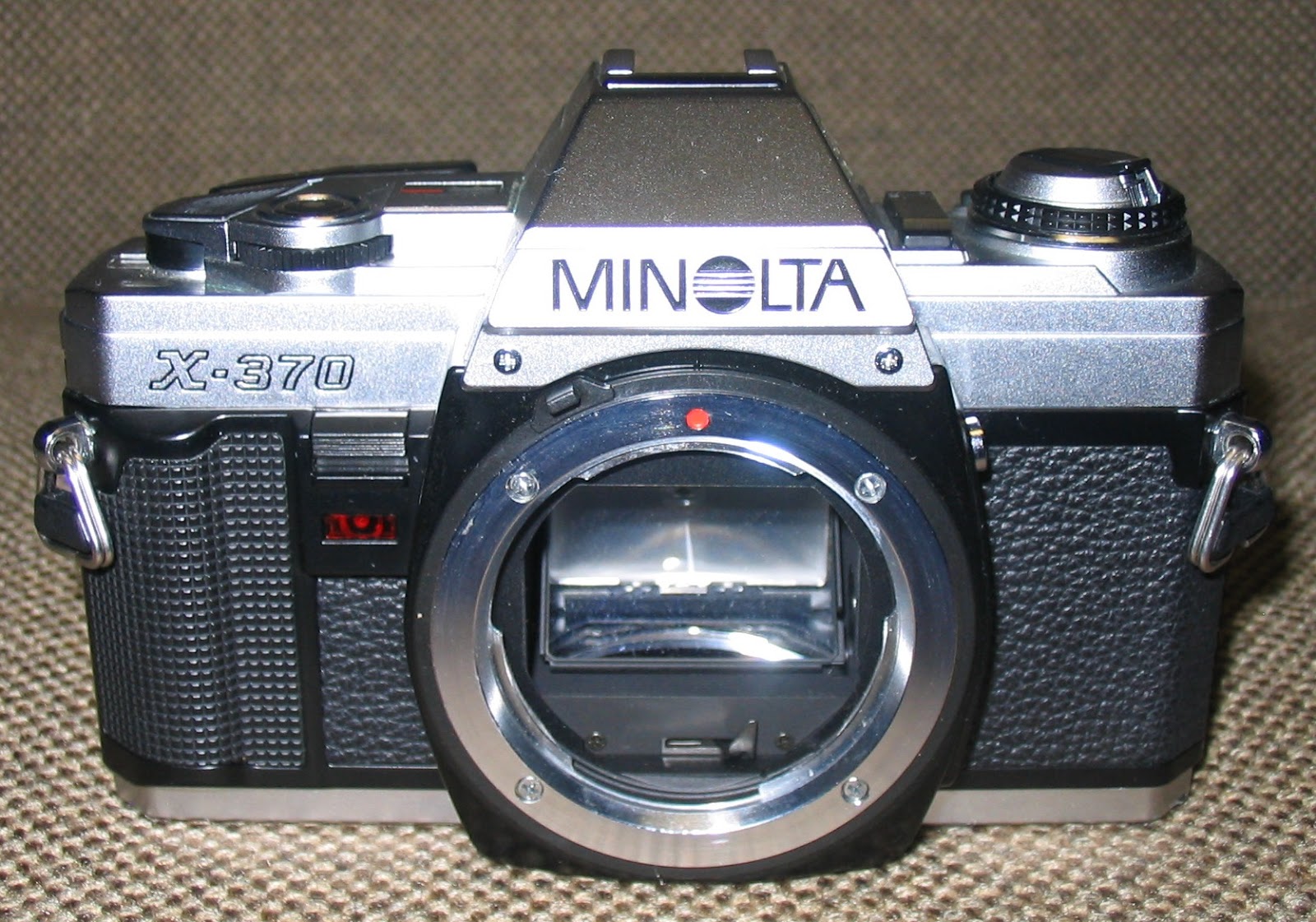 The Chens The User's Review Minolta X370 35 mm Film Camera