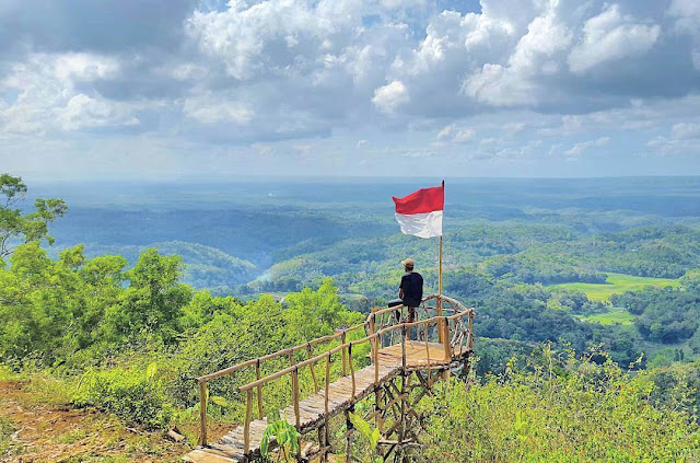 Seribu Batu Songgo Langit dan Rumah Hobbit, Wisata Alam 