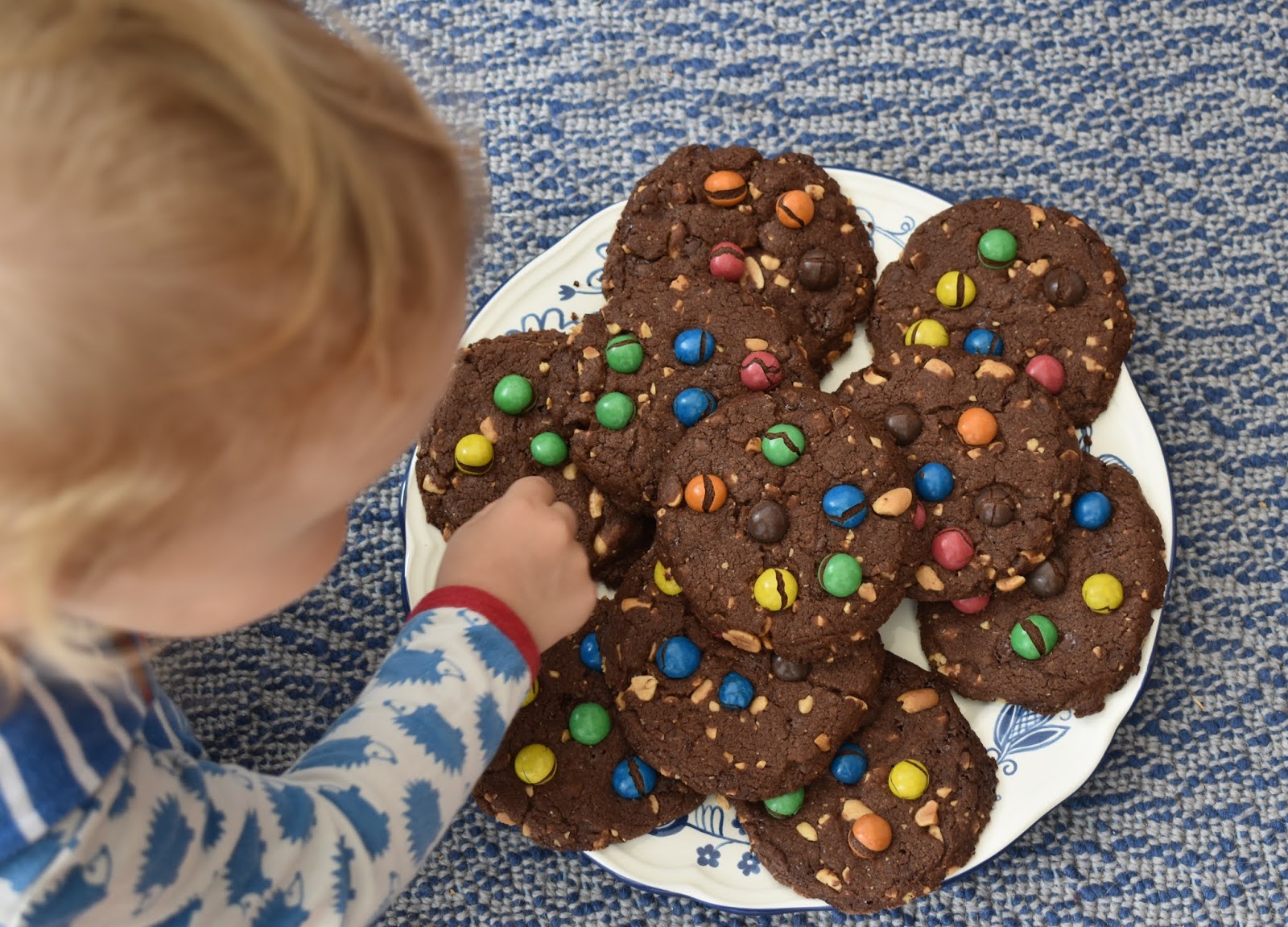 Ein Rezept für Schoko- Erdnuss- Cookies | ♥ Zuckersüße Äpfel - kreativer  Familienblog und Reiseblog ♥