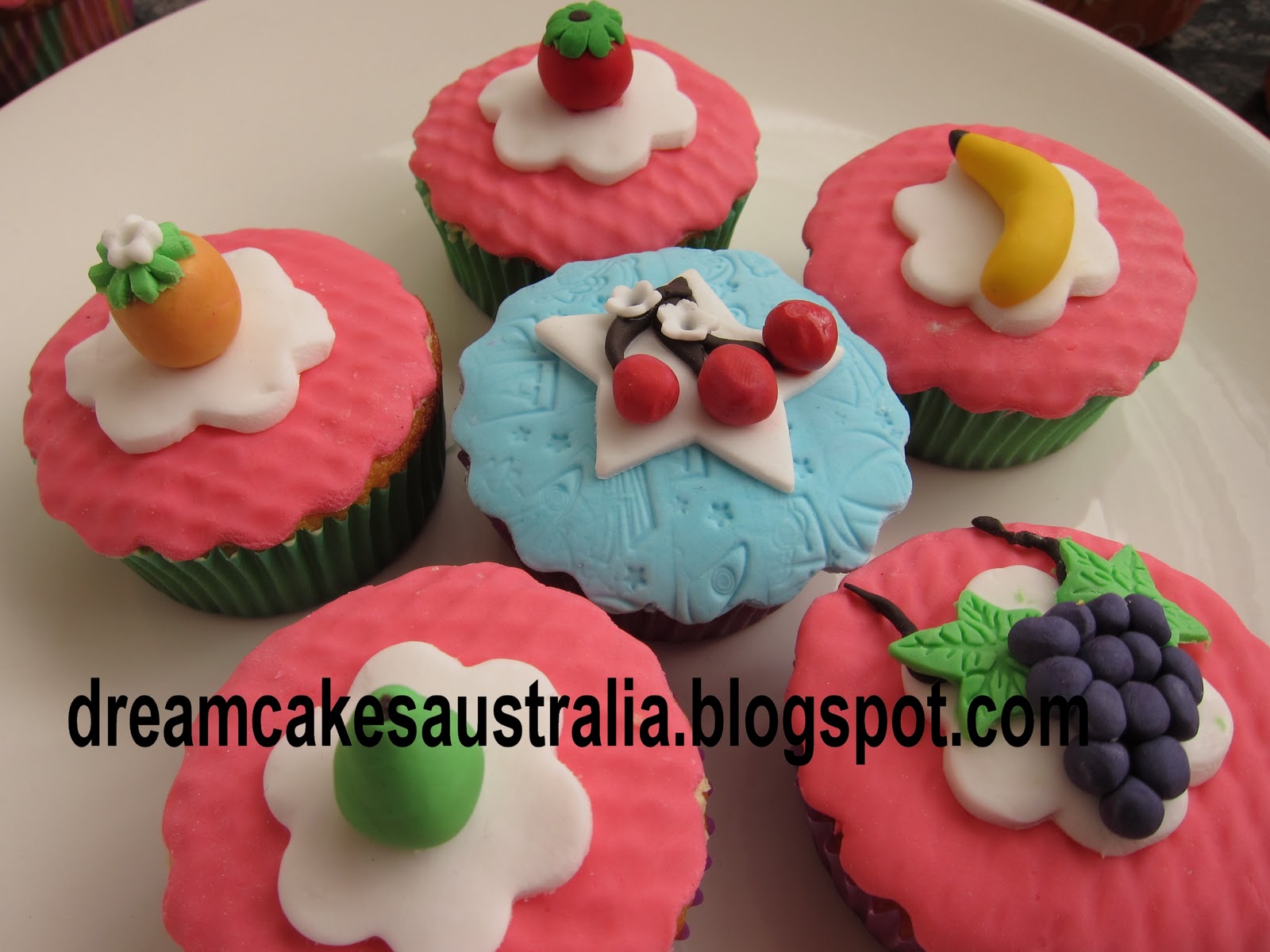 Dream Cakes Australia Mixed Fruits Themed Cupcake