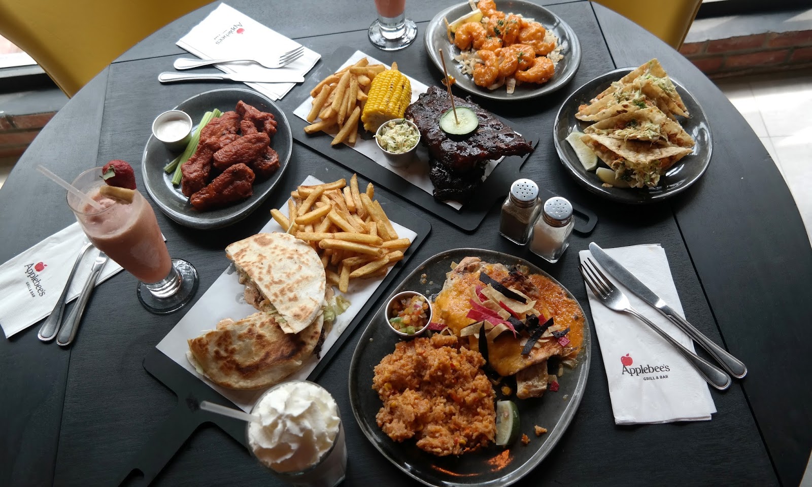 Sand Under My Feet Applebee's Grill and Bar Eastwood City