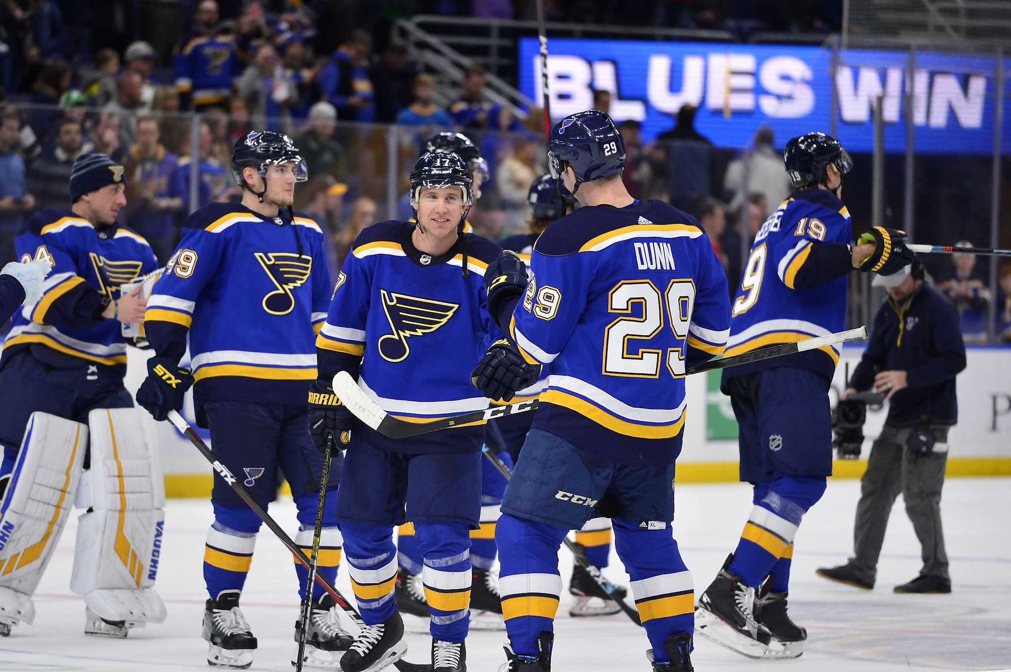 сент луис блюз лос анджелес. шенн брейден тарасенко.