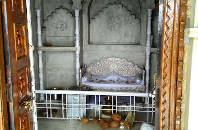  baba Gaddi girodhpuri