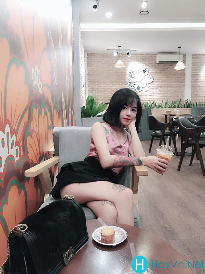 Ngọc Mun: Sexy từ độ nào mà anh không hay :x