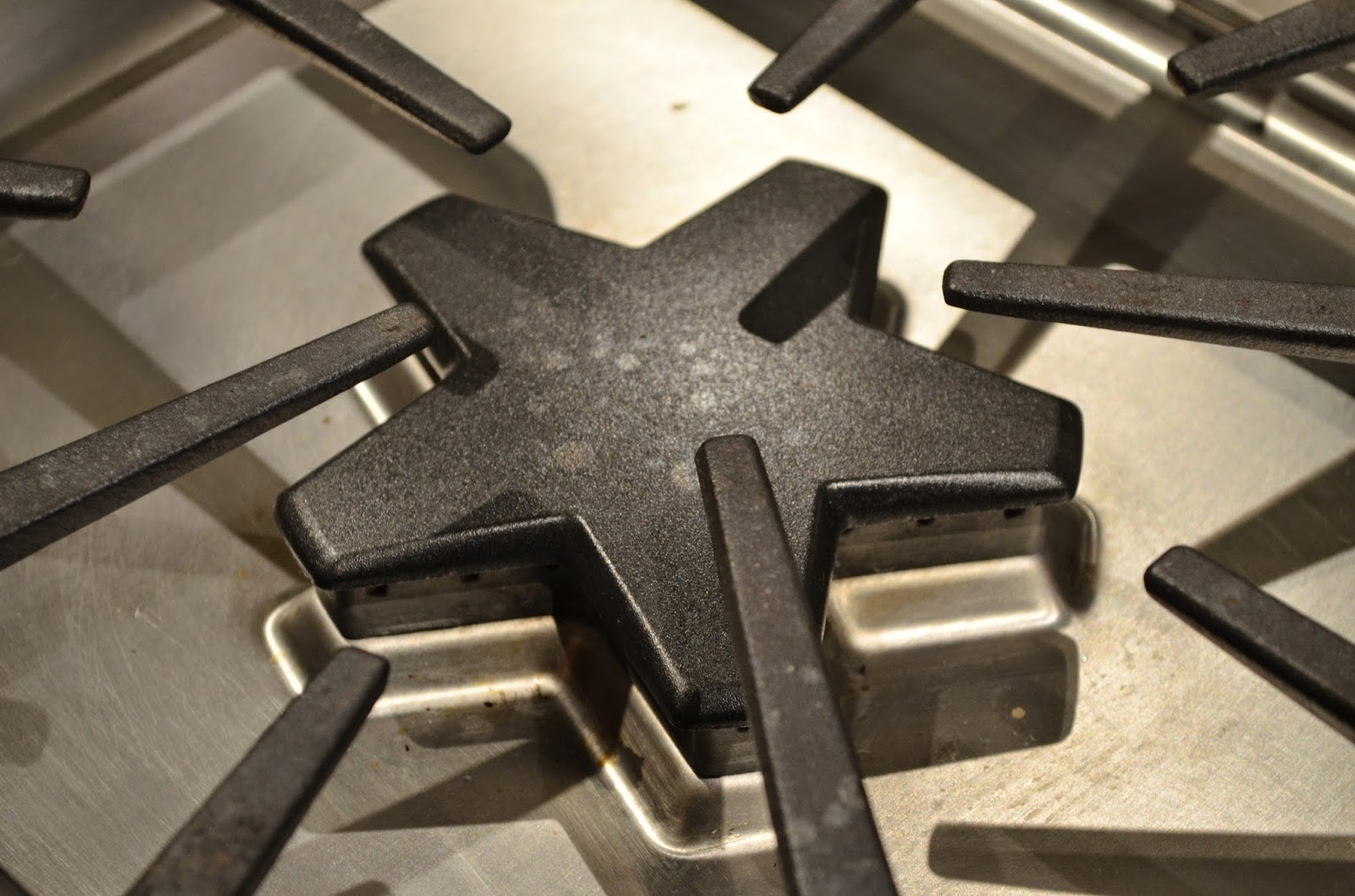 Lisa Mende Design: Traditional Home and Thermador " Great Kitchens" Getaway