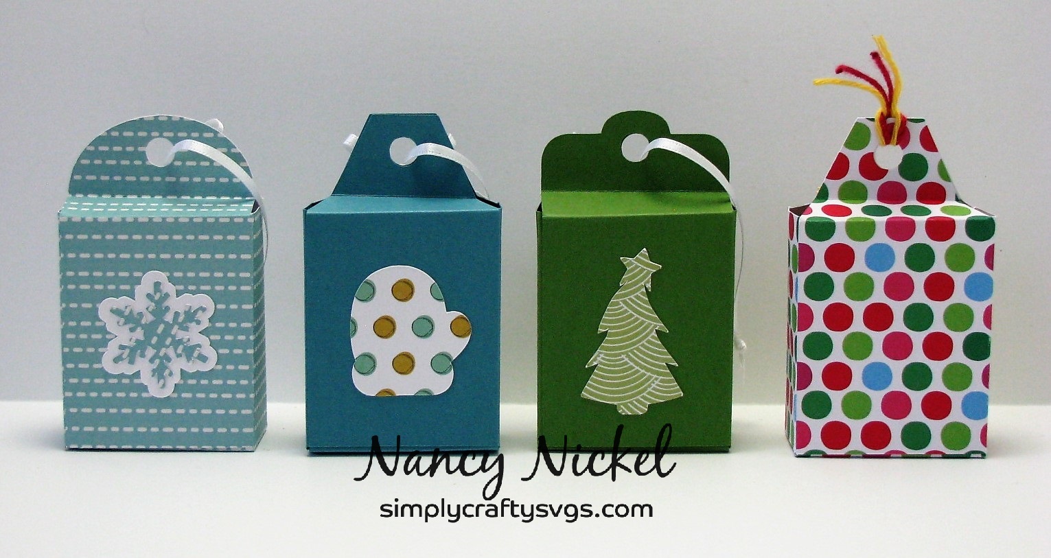 The Nickel Nook: Simply Crafty SVGs - Christmas Tag Box Set