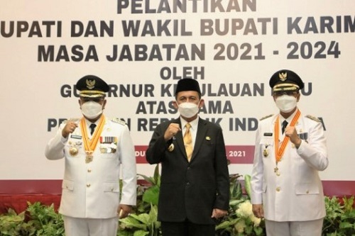 Lantik Bupati Tanjung Balai Karimun, Gubernur Kepri: "Wujudkan Kesejahteraan Masyarakat" Lantik Bupati Tanjung Balai Karimun, Gubernur Kepri: "Wujudkan Kesejahteraan Masyarakat"