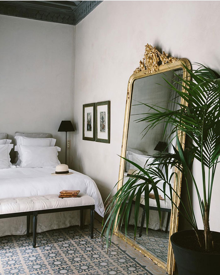 Décor: Bohemian Romantic Interiors from the Portfolio of Photographer Carley Page Summers