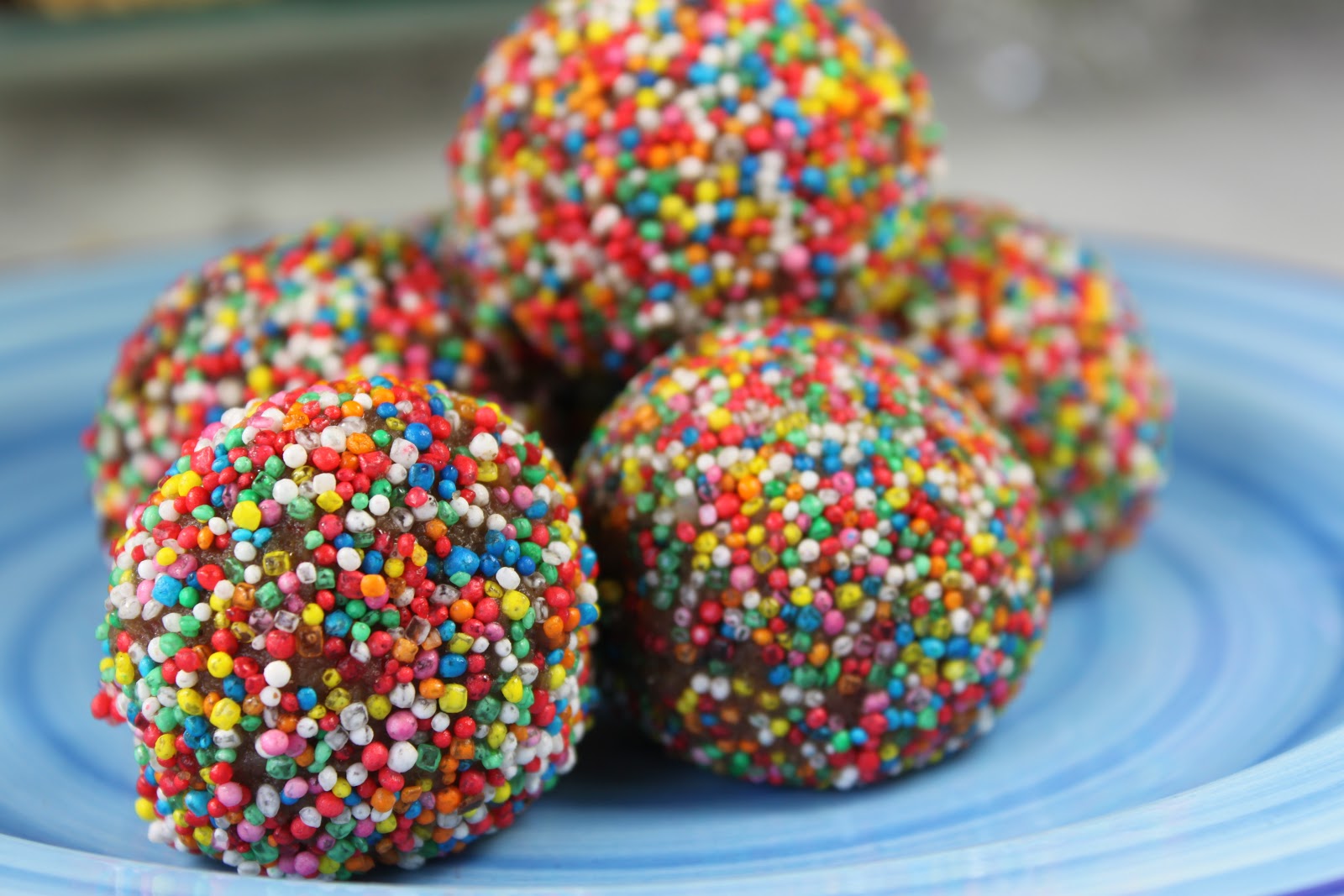 Dyna's Egyptian Cooking Chocolate balls كرات الشوكولاتة