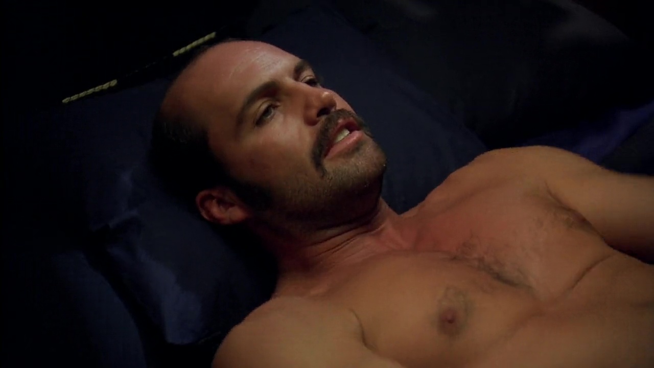 Billy Zane shirtless in Survival Island.