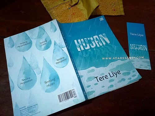 Resensi Novel Tere Liye, Hujan Ada Resensi
