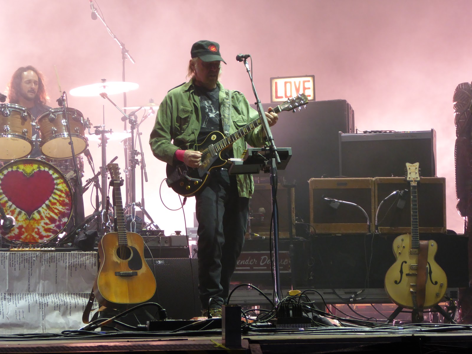 Neil Young: Actualidad NeilYoung2019-06-29image01