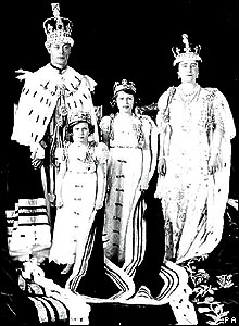Picures of Queen Elizabeth II As A Child : Posted by Gillian Hammerton