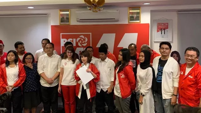 PSI Terancam Tak Lolos DPR, Grace Natalie: Kader Jangan Putus Asa PSI Terancam Tak Lolos DPR, Grace Natalie: Kader Jangan Putus Asa