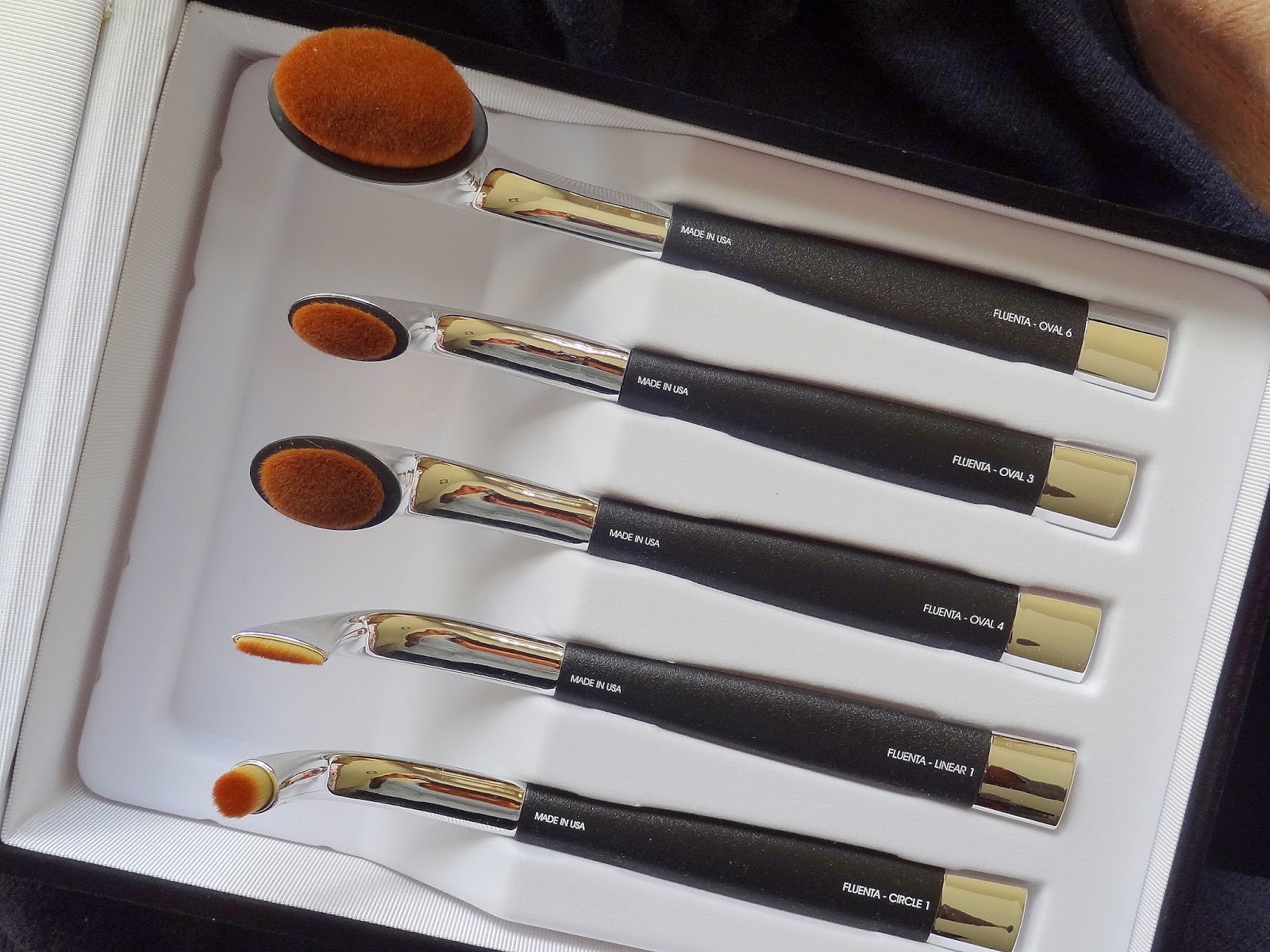 Makeup, Beauty and More Artis Fluenta 5 Brush Set