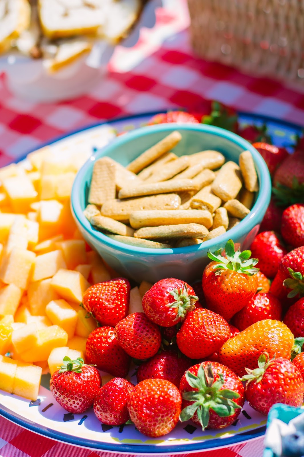 Picnic Brunch Zurcher Co He + I = Party of 5