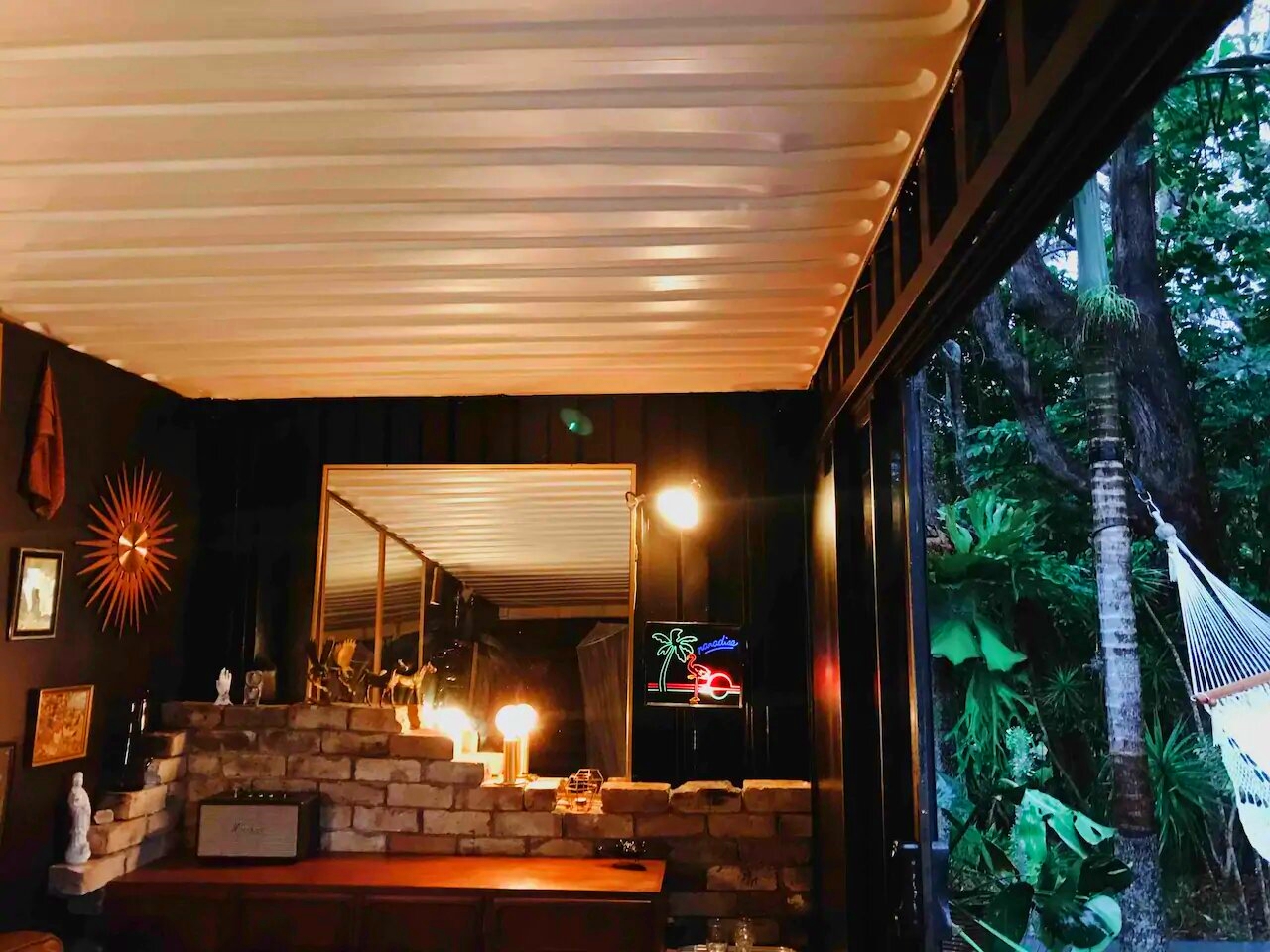 Shipping Container Homes & Buildings 20 ft Small and Cozy Shipping