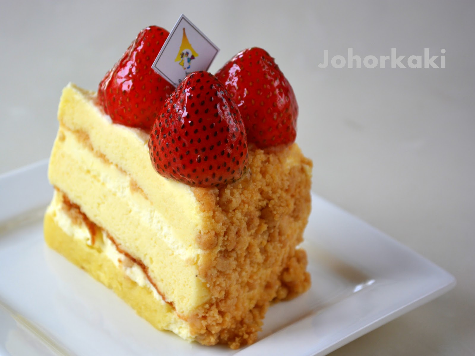Johor Best Cakes Patisserie Love Café and Bakery in Bukit Indah