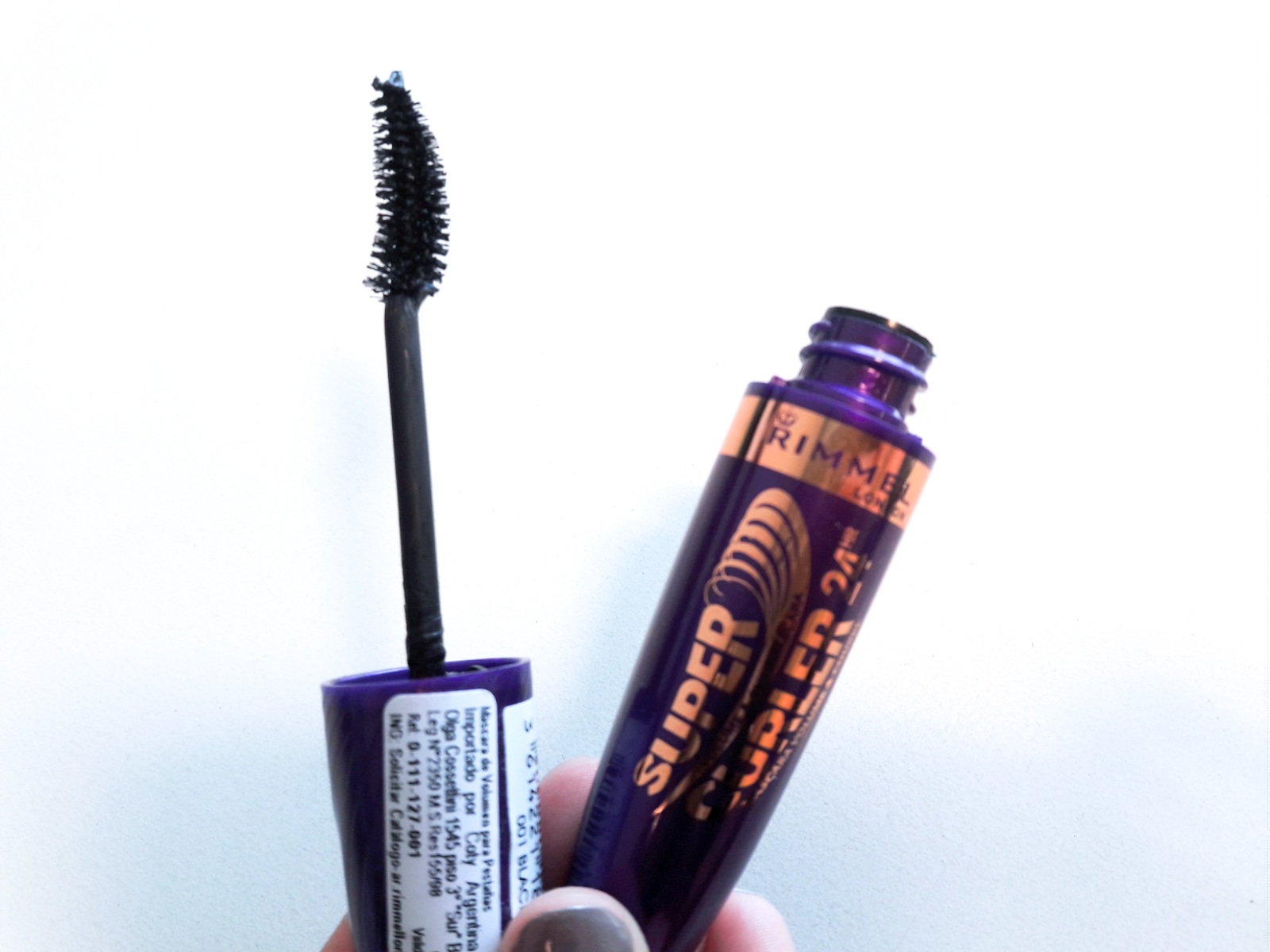 Reseña Mascara de pestañas, "Super Curler 24hs" de Rimmel London
