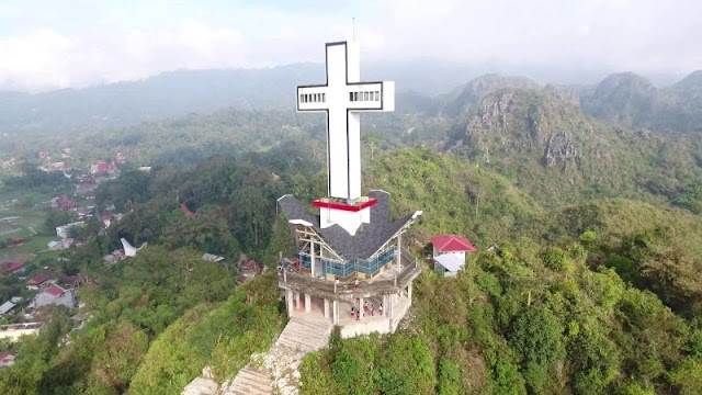 wisata di tana toraja