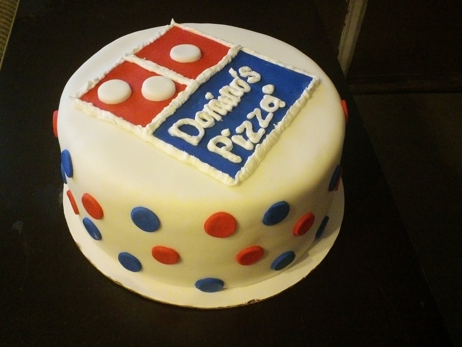 Debbie�s Little Cakes My Husband�s 30th Birthday Cake!