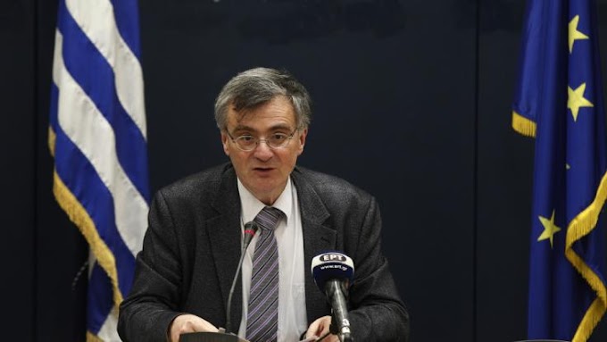 Πιέσεις δέχεται ο Τσιόδρας για να δώσει συνέντευξη στα κανάλια - Τι απαντά ο ίδιος