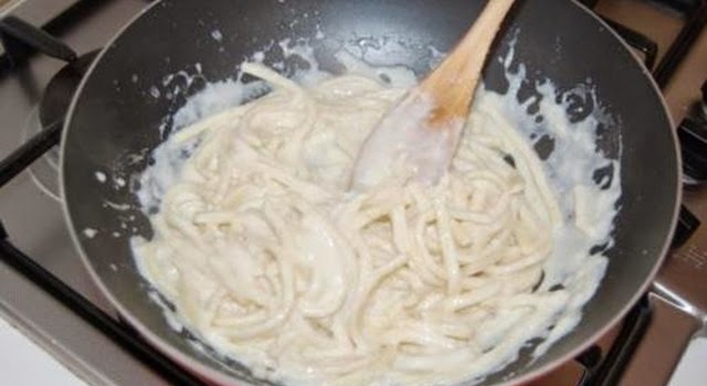 Spaguetti a los 4 quesos paso 5