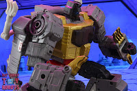 Transformers Studio Series 86 Grimlock & Autobot Wheelie 21