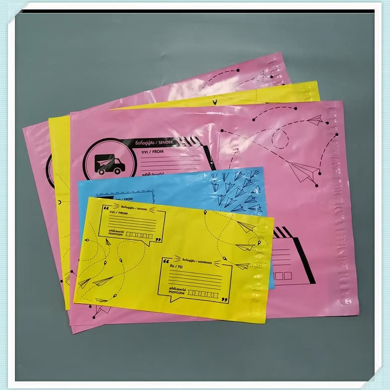 Poly mailers manufacturer / mailing bags / courier bags / postal bags