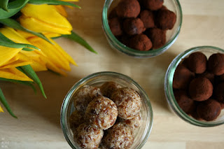 http://be-alice.blogspot.com/2014/05/5-minute-chocolate-truffles.html