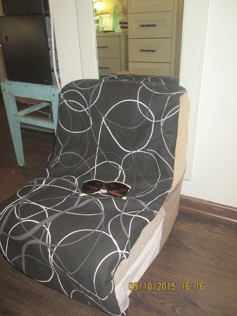 IMG 0053 - מיני ספה לילדים שנמצאה בפינת רחוב