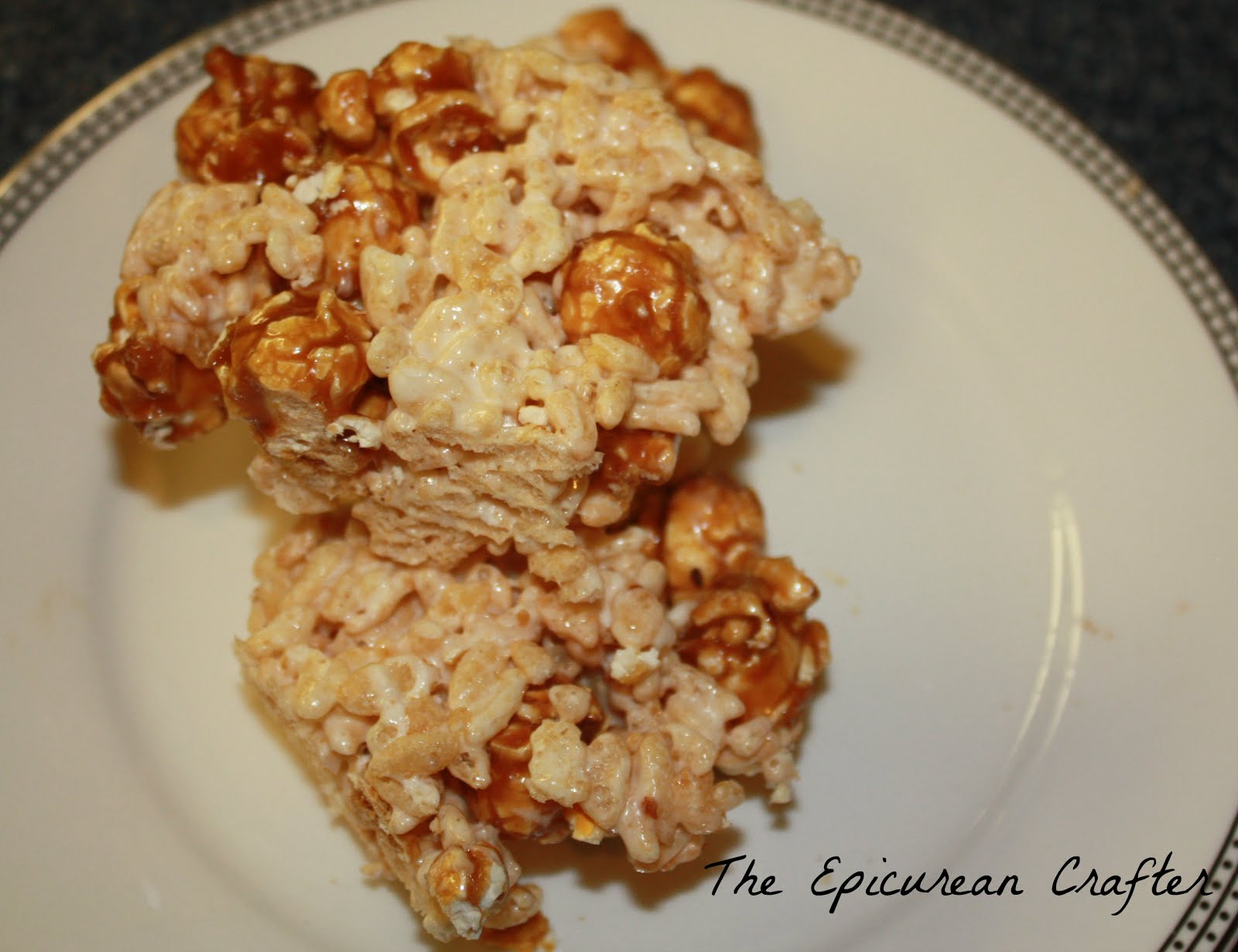 The Epicurean Crafter Caramel Kettle Corn Crispy Treats