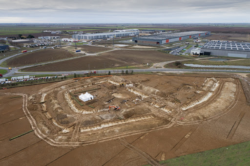 Un vaste complexe rural gaulois et sa statuaire celtique à Artenay