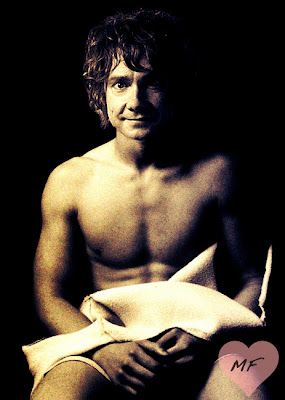 oO♥Crazy for Martin Freeman♥Oo:Fleeting nudity?