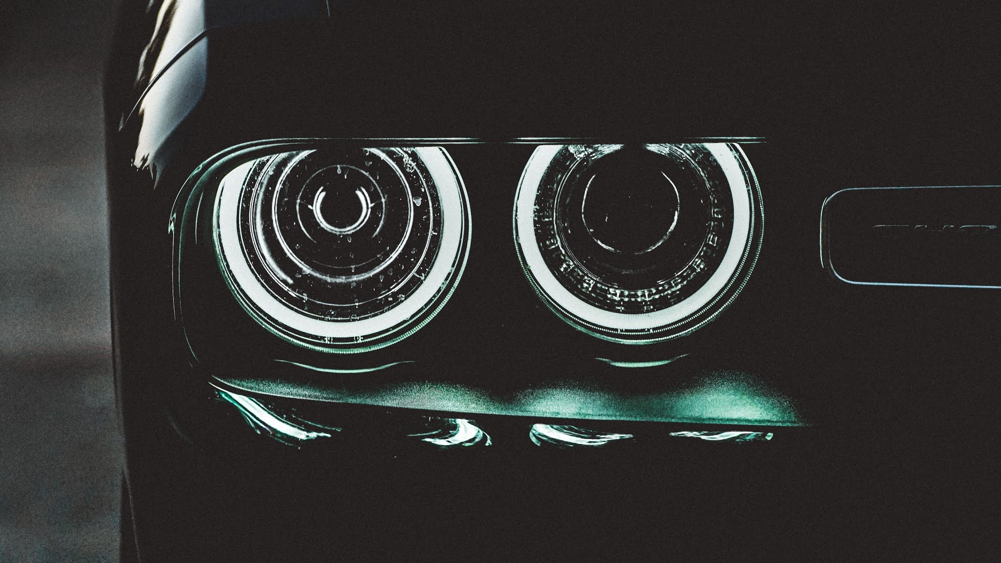Wallpaper Black Car Headlights