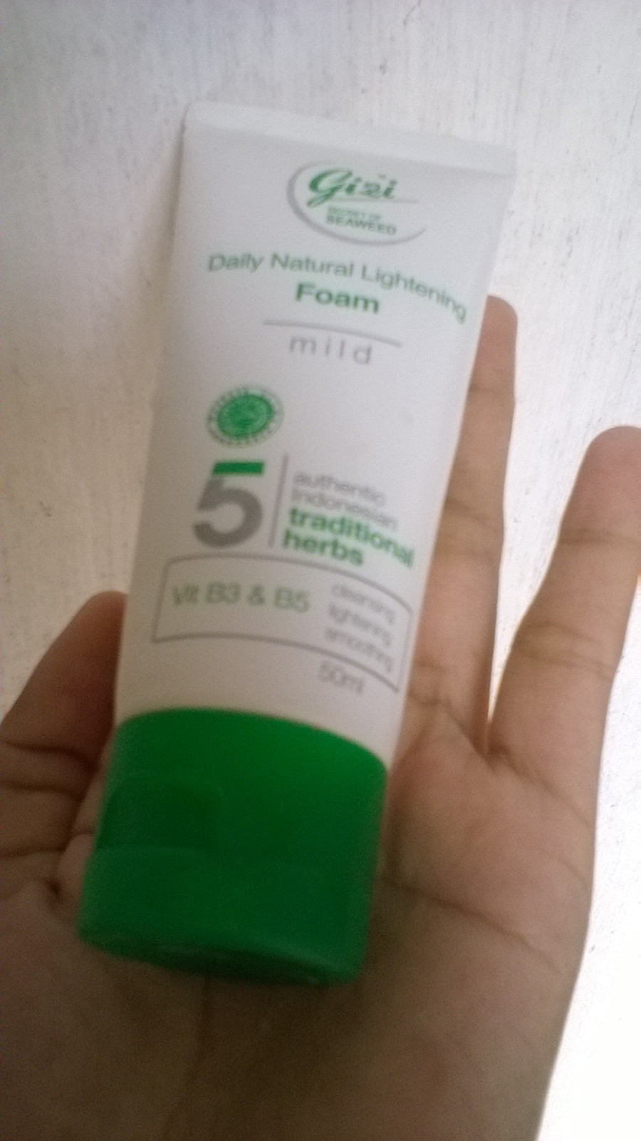 Beauty with Kummy Review Gizi Daily Natural Lightening Foam