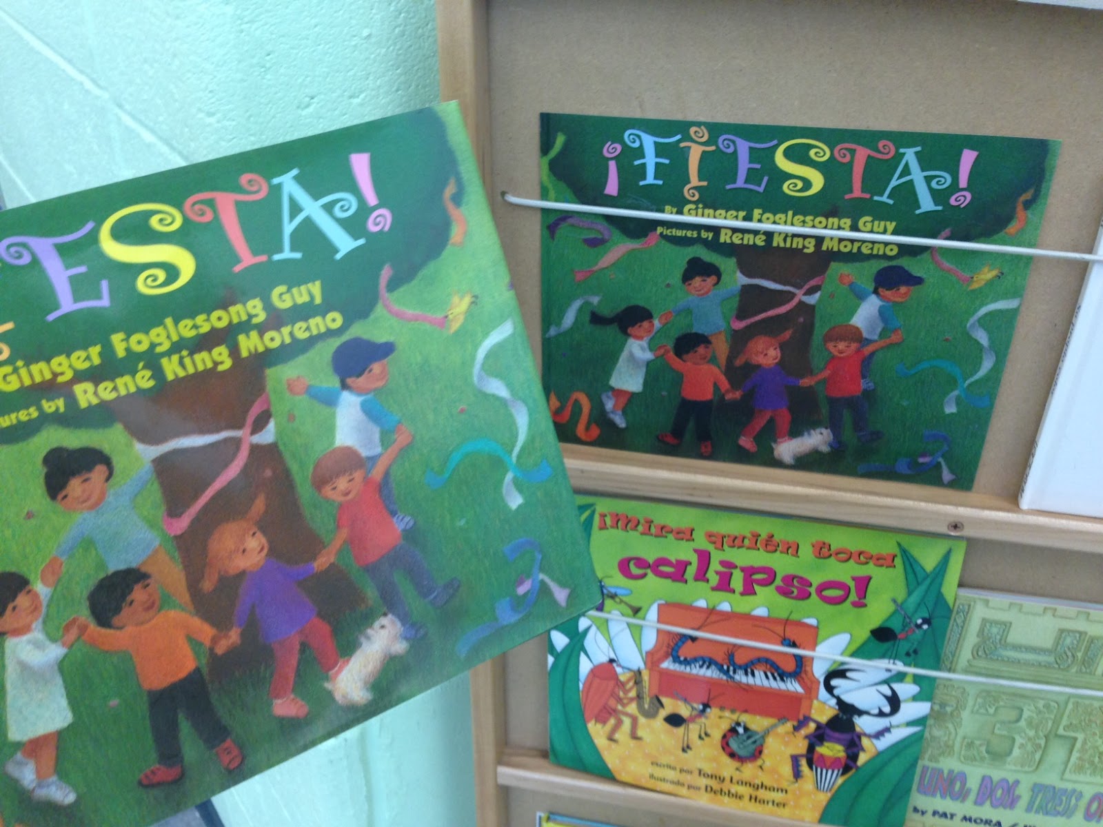 Spanish Simply: Setting Up an Elementary Bilingual Library