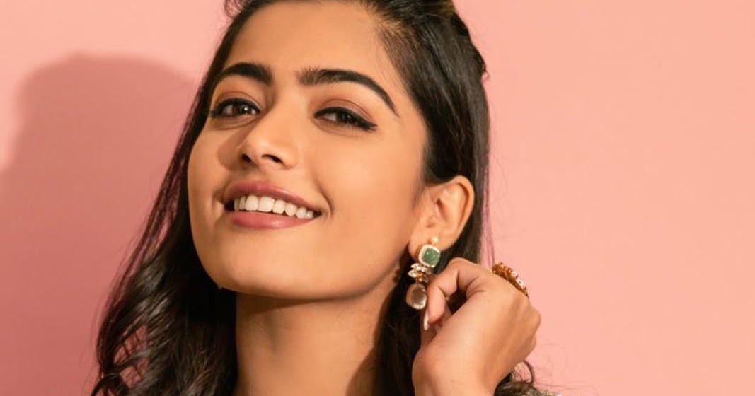 Rashmika Mandanna Wiki, Age, Boyfriend, Husband, Family, Biography & More