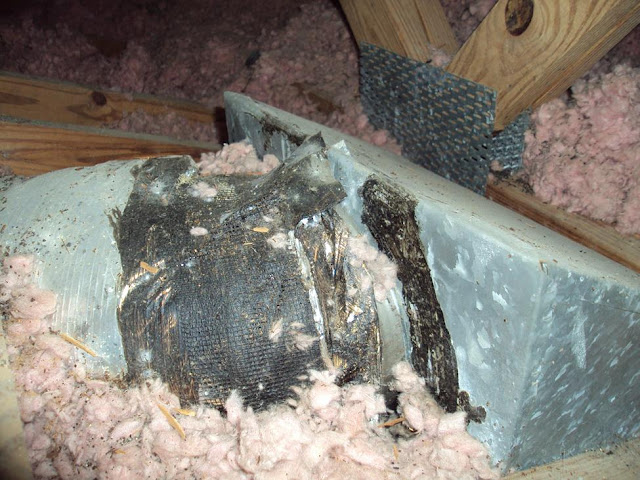 Uninsulated Duct Boot causes New Smyrna Beach Ceiling Stains- 1homeinspector.com