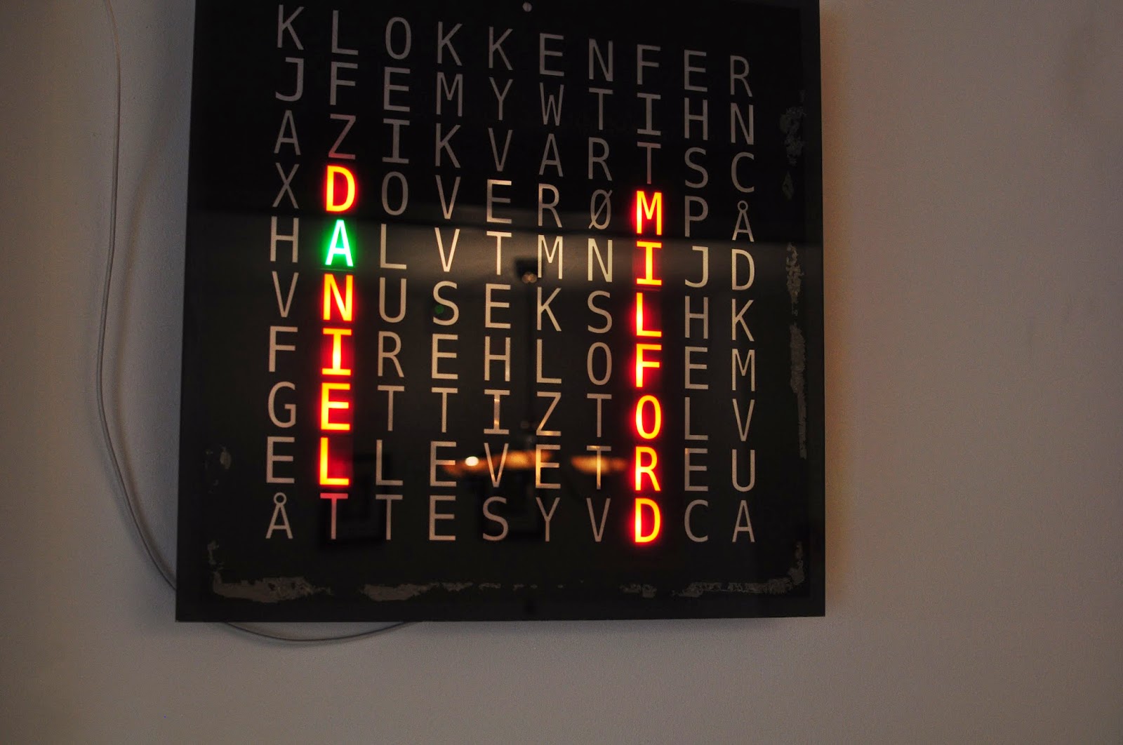DIYcrap: Wordclock based on Arduino Yun